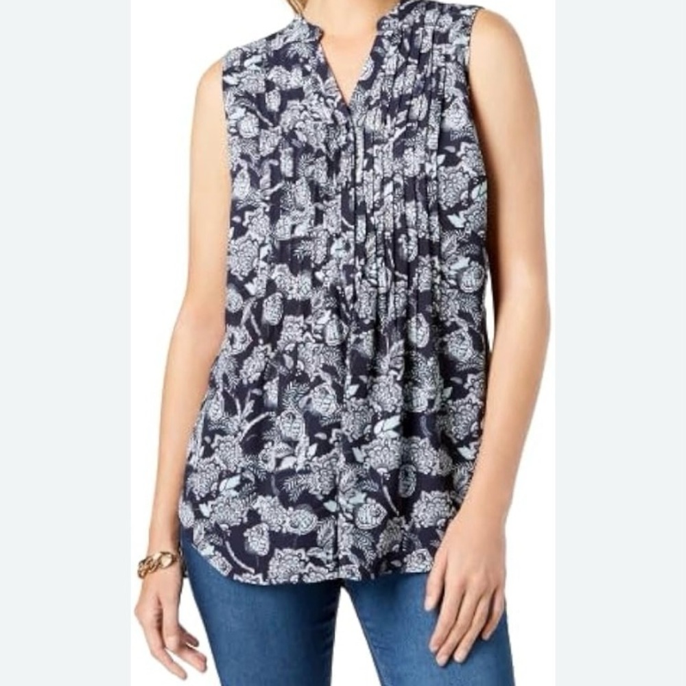 Charter Club Petite Linen Black and White Sleeveless Top